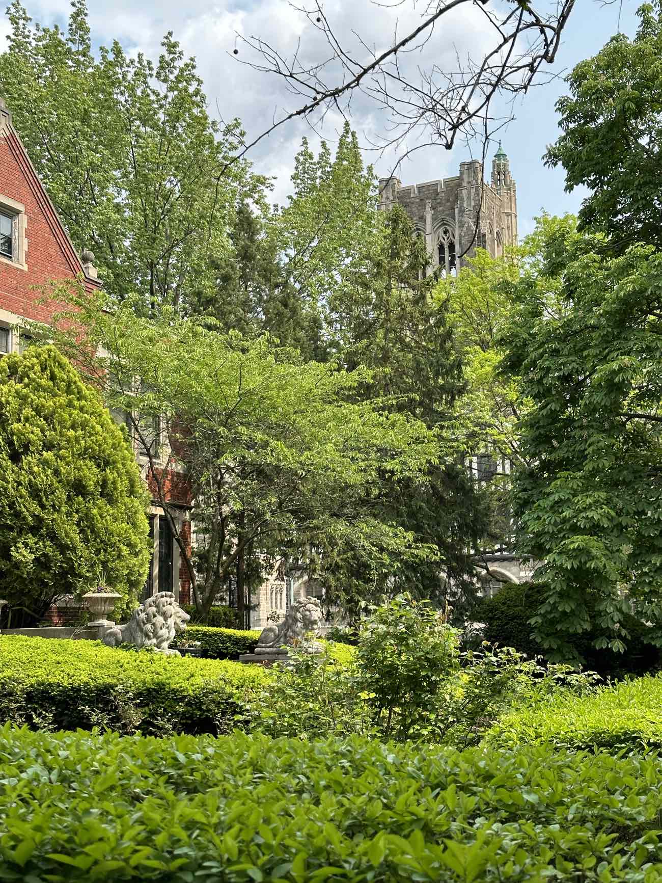 Featured image for the Inside Detroit's historic Indian Village (And tour it this weekend!) podcast.