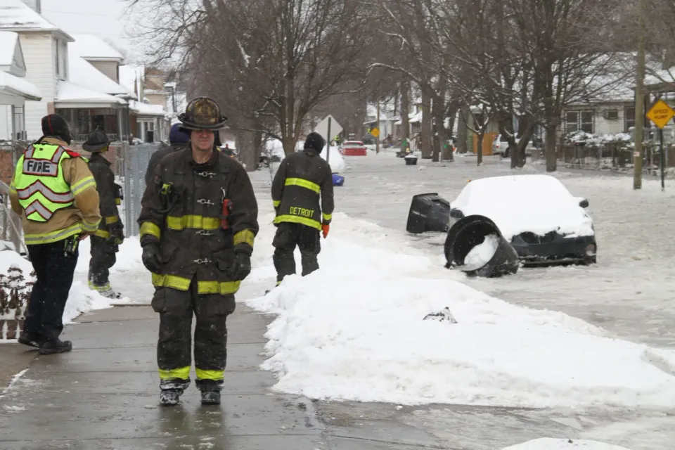 Featured image for the Hundreds of Homes Flooded in Southwest Detroit. What Now? (w/ Malachi Barrett) podcast.